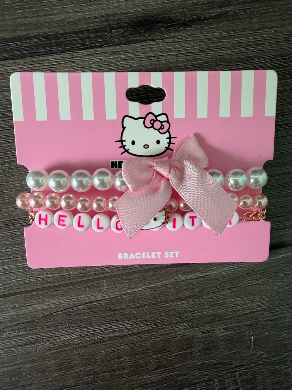 Hello Kitty Pink Pearl & Bead Bracelet Set with Bow Accent